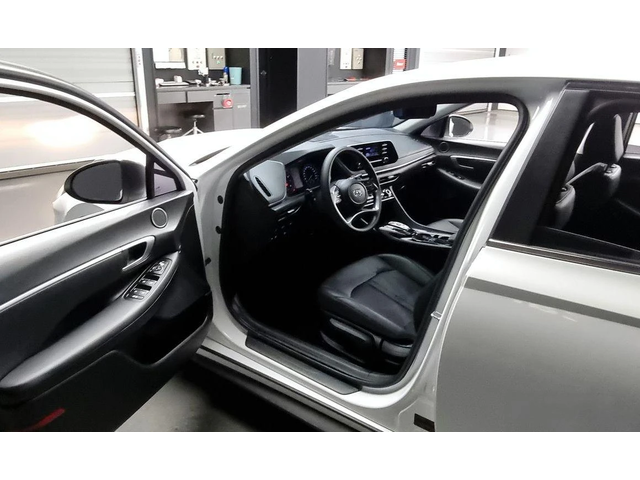 Hyundai Sonata - автомобили, коли, обяви за нови и употребявани 9