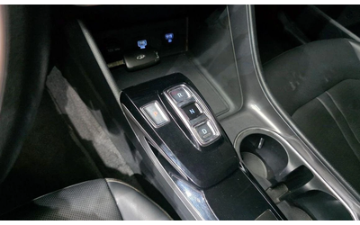 Hyundai Sonata - автомобили, коли, обяви за нови и употребявани 7