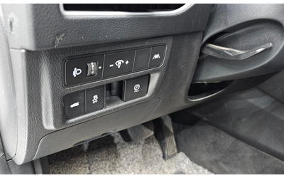 Hyundai Sonata - автомобили, коли, обяви за нови и употребявани 14