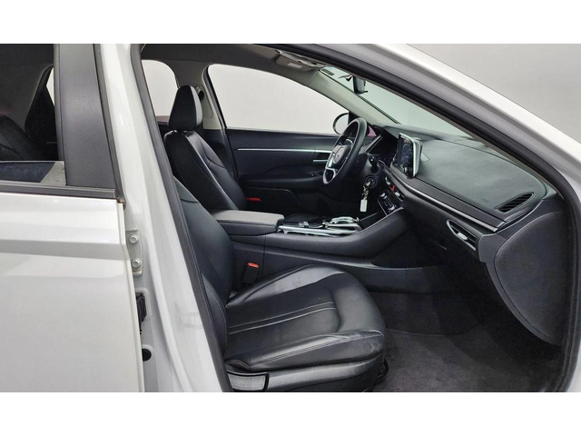 Hyundai Sonata - автомобили, коли, обяви за нови и употребявани 10