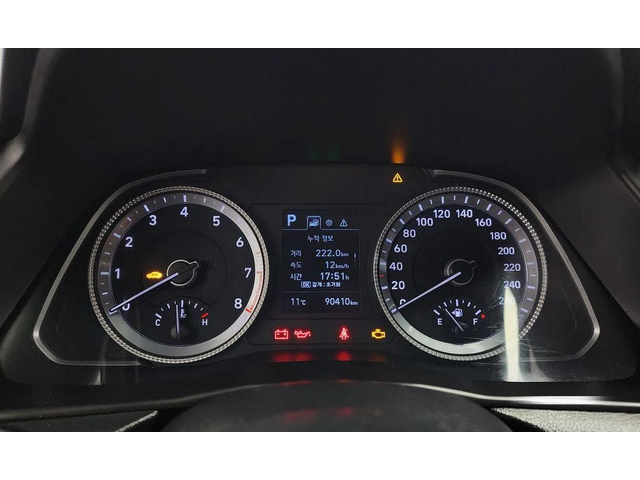 Hyundai Sonata - автомобили, коли, обяви за нови и употребявани 7