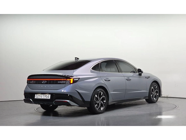 Hyundai Sonata 2.0 LPG BUSINESS 1 * НАЙ-ДОБРА ЦЕНА В БЪЛГАРИЯ* - автомобили, коли, обяви за нови и употребявани 1