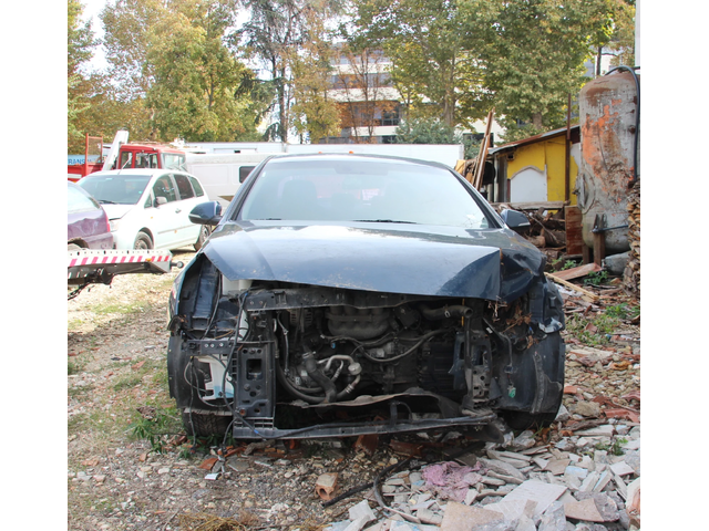 Hyundai Sonata ударен - продава се цял - автомобили, коли, обяви за нови и употребявани 1