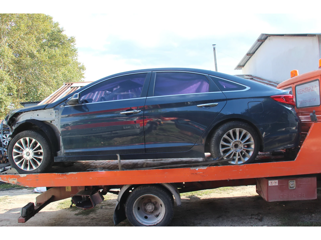 Hyundai Sonata ударен - продава се цял - автомобили, коли, обяви за нови и употребявани 6