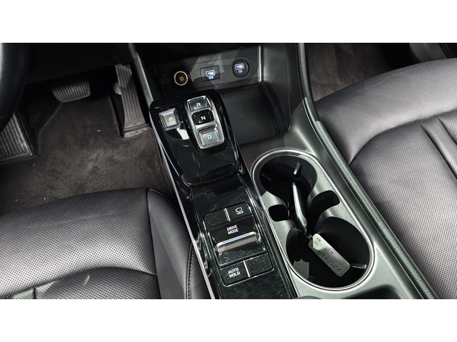 Hyundai Sonata 2.0LPG autogeorge.com - автомобили, коли, обяви за нови и употребявани 8