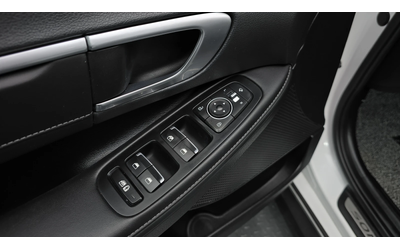 Hyundai Sonata 2.0LPG autogeorge.com - автомобили, коли, обяви за нови и употребявани 15