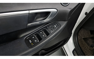 Hyundai Sonata 2.0LPG autogeorge.com - автомобили, коли, обяви за нови и употребявани 16