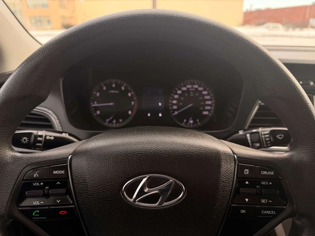 Hyundai Sonata * SE, Eco * CARFAX * ЦЕНА ДО БГ - автомобили, коли, обяви за нови и употребявани 8