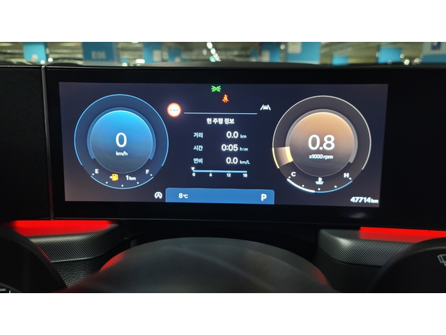 Hyundai Sonata - автомобили, коли, обяви за нови и употребявани 12