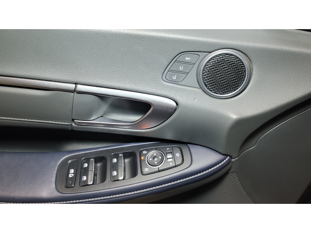 Hyundai Sonata - автомобили, коли, обяви за нови и употребявани 15