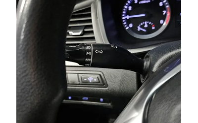 Hyundai Sonata 2.0 Style - автомобили, коли, обяви за нови и употребявани 14