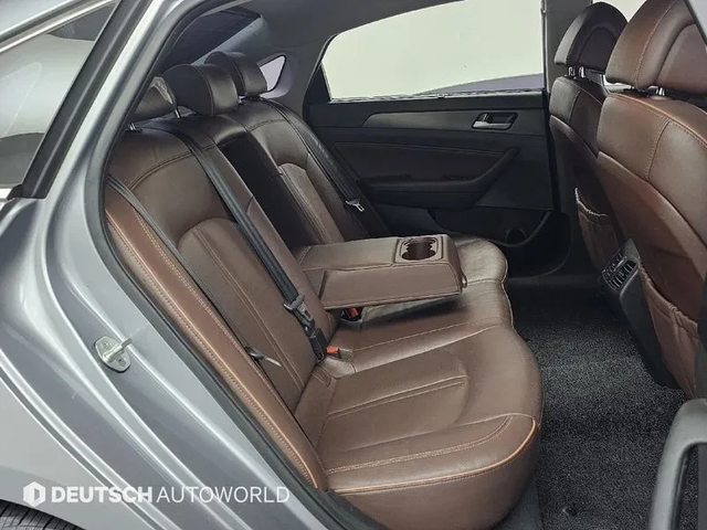 Hyundai Sonata 2.0 Smart - автомобили, коли, обяви за нови и употребявани 11