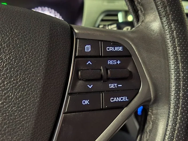 Hyundai Sonata 2.0 Smart - автомобили, коли, обяви за нови и употребявани 16