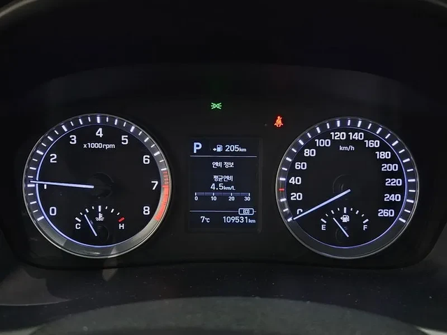 Hyundai Sonata 2.0 Style - автомобили, коли, обяви за нови и употребявани 14