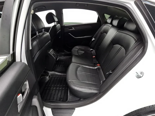 Hyundai Sonata LPI - автомобили, коли, обяви за нови и употребявани 10