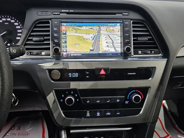 Hyundai Sonata LPI - автомобили, коли, обяви за нови и употребявани 16