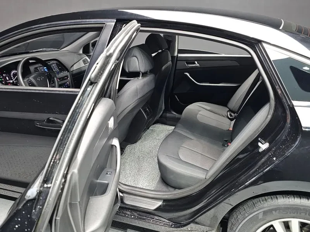 Hyundai Sonata LPI - автомобили, коли, обяви за нови и употребявани 12