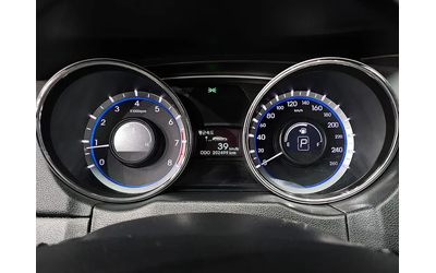 Hyundai Sonata 2.0 LPI - автомобили, коли, обяви за нови и употребявани 7