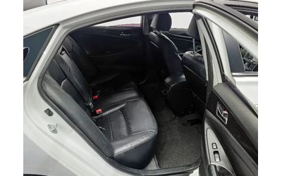Hyundai Sonata 2.0 - автомобили, коли, обяви за нови и употребявани 11
