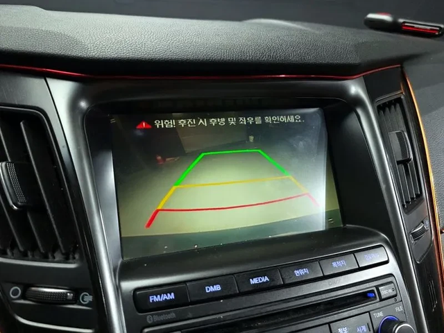 Hyundai Sonata 2.0 - автомобили, коли, обяви за нови и употребявани 14