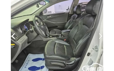 Hyundai Sonata 2.0 - автомобили, коли, обяви за нови и употребявани 10