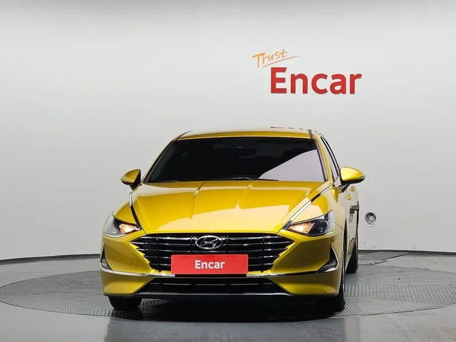 Hyundai Sonata 2.0 Smart - автомобили, коли, обяви за нови и употребявани 2