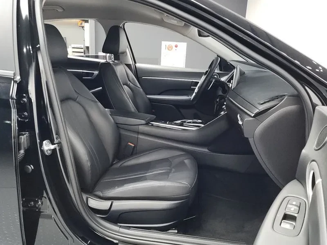 Hyundai Sonata 2.0 Smart - автомобили, коли, обяви за нови и употребявани 10