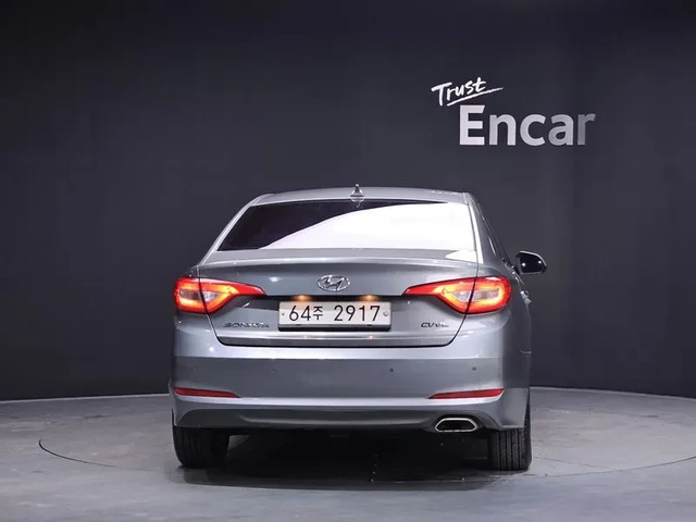 Hyundai Sonata 2.0 Style Special - автомобили, коли, обяви за нови и употребявани 3