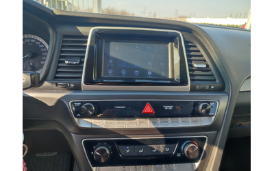 Hyundai Sonata 2.0 Lpi - автомобили, коли, обяви за нови и употребявани 12