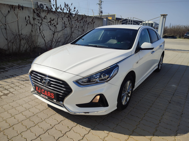 Hyundai Sonata 2.0 Lpi - автомобили, коли, обяви за нови и употребявани 0
