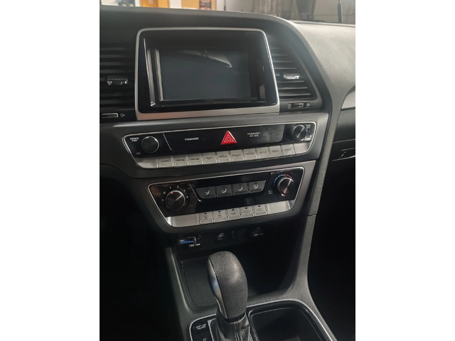 Hyundai Sonata 2.0 LPI - автомобили, коли, обяви за нови и употребявани 16