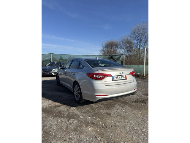 Hyundai Sonata 2.4L GLS SPECIAL EDITION * НОВ ВНОС * ПЕРФЕКТНА* - автомобили, коли, обяви за нови и употребявани 3