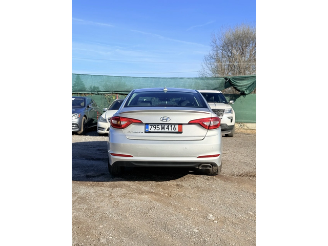 Hyundai Sonata 2.4L GLS SPECIAL EDITION * НОВ ВНОС * ПЕРФЕКТНА* - автомобили, коли, обяви за нови и употребявани 4