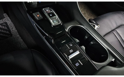 Hyundai Sonata 2.0 LPG Smart * НАЙ-ДОБРА ЦЕНА В БЪЛГАРИЯ* - автомобили, коли, обяви за нови и употребявани 8