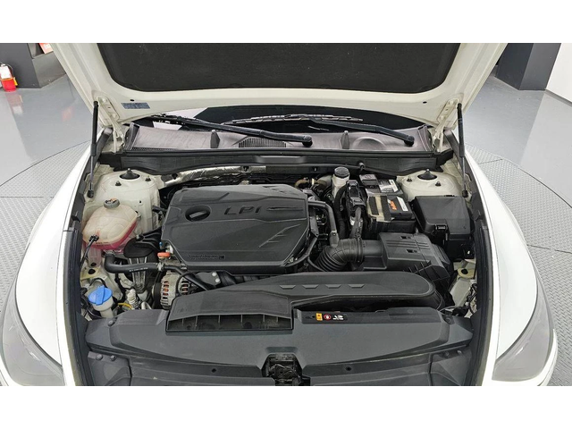 Hyundai Sonata 2.0 LPG Style * НАЙ-ДОБРА ЦЕНА В БЪЛГАРИЯ* - автомобили, коли, обяви за нови и употребявани 5
