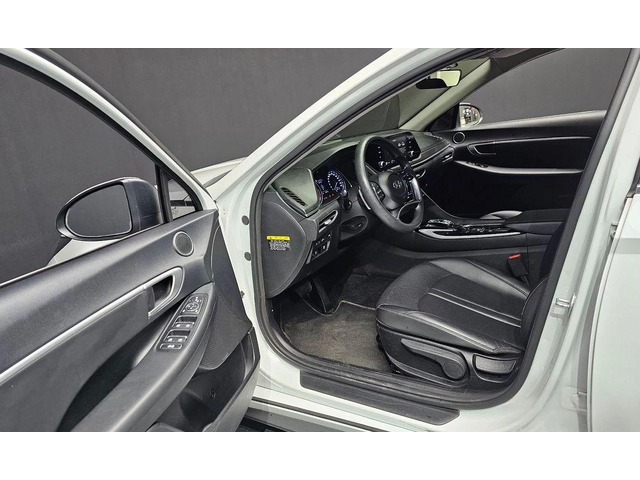 Hyundai Sonata 2.0 LPG Style * НАЙ-ДОБРА ЦЕНА В БЪЛГАРИЯ* - автомобили, коли, обяви за нови и употребявани 9