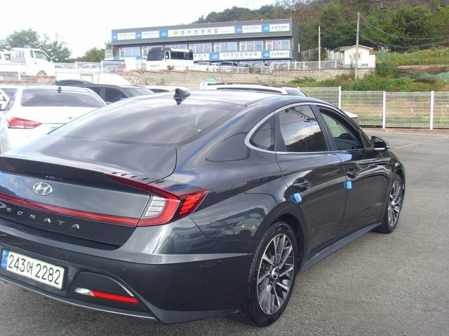 Hyundai Sonata 2.0 LPG Premium Plus * НАЙ-ДОБРА ЦЕНА В БЪЛГАРИЯ* - автомобили, коли, обяви за нови и употребявани 4