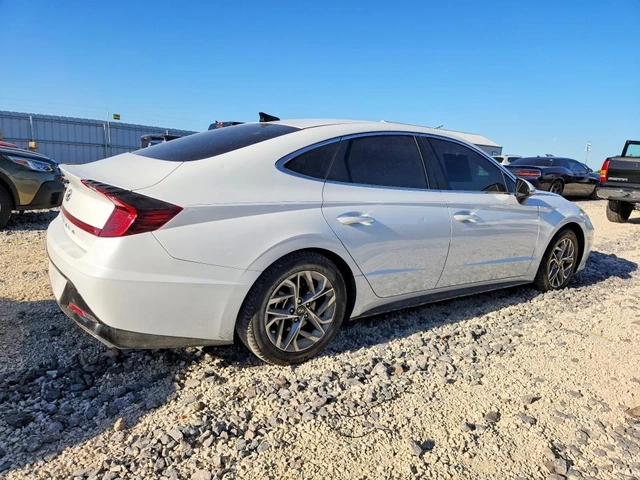 Hyundai Sonata - автомобили, коли, обяви за нови и употребявани 2