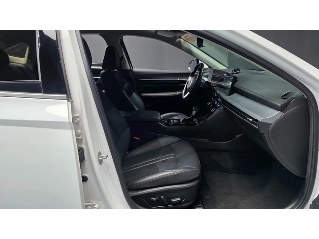 Hyundai Sonata 2.0 LPG - автомобили, коли, обяви за нови и употребявани 10
