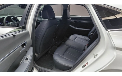 Hyundai Sonata Premium Plus - автомобили, коли, обяви за нови и употребявани 11