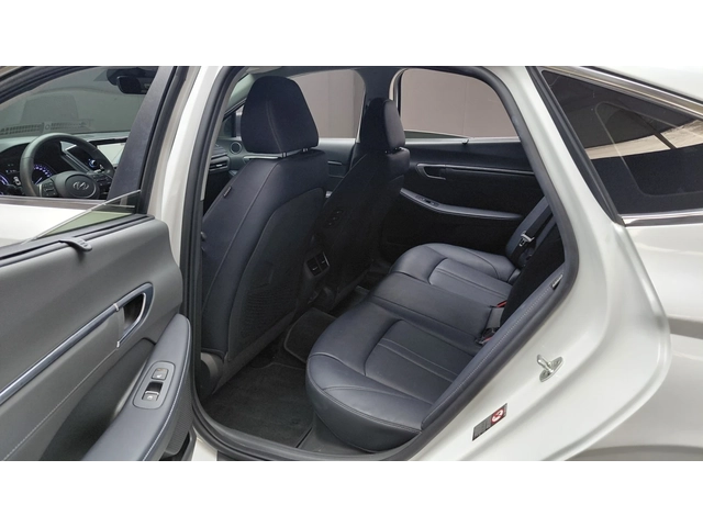 Hyundai Sonata Premium Plus - автомобили, коли, обяви за нови и употребявани 11