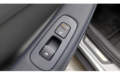 Hyundai Sonata Premium Plus - автомобили, коли, обяви за нови и употребявани 13