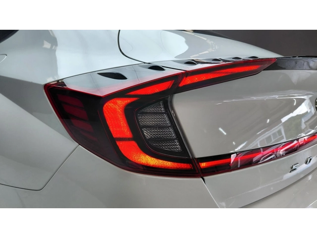 Hyundai Sonata Premium Plus - автомобили, коли, обяви за нови и употребявани 3