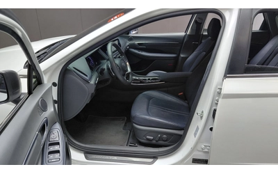 Hyundai Sonata Premium Plus - автомобили, коли, обяви за нови и употребявани 8