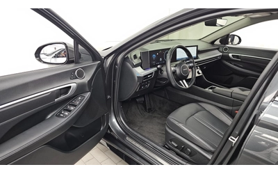 Hyundai Sonata Exclusive | Adaptive Cruise | Ventilated Seats | M - автомобили, коли, обяви за нови и употребявани 6