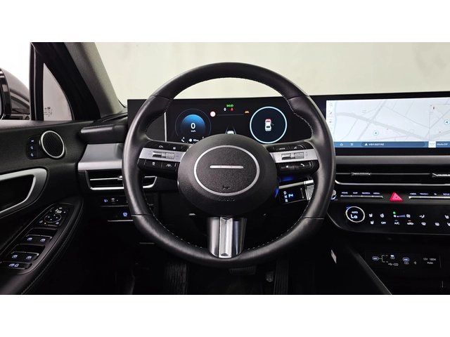 Hyundai Sonata Exclusive | Adaptive Cruise | Ventilated Seats | M - автомобили, коли, обяви за нови и употребявани 9