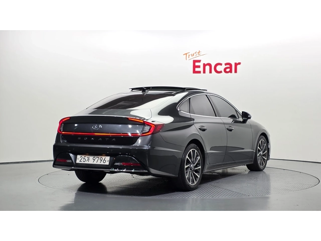 Hyundai Sonata Inspiration | HUD | 360  | Панорама | Platinum - автомобили, коли, обяви за нови и употребявани 1