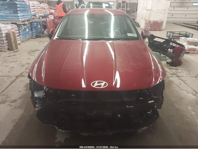 Hyundai SONATA HYBRID 2.0L I-4 DI, DOHC, VVT, 150HP Front Wheel Drive - автомобили, коли, обяви за нови и употребявани 12