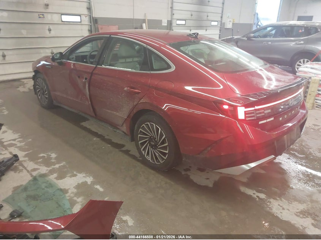 Hyundai SONATA HYBRID 2.0L I-4 DI, DOHC, VVT, 150HP Front Wheel Drive - автомобили, коли, обяви за нови и употребявани 2