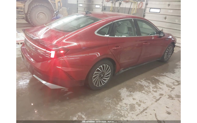 hyundai-sonata-hybrid-2-0l-i-4-di-dohc-vvt-150hp-front-wheel-drive - 3